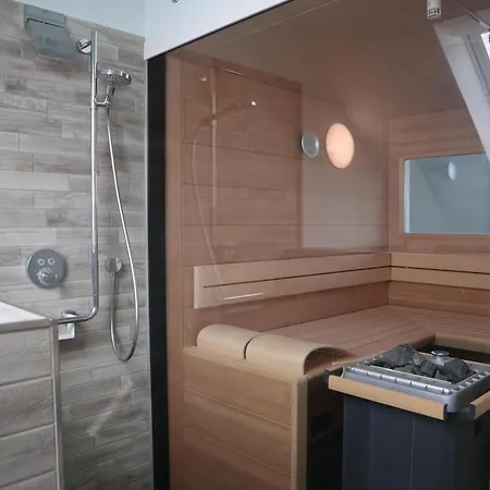 Apartment Luxus Fairschlafen Am Hafen Mit Sauna Und Bbq Neustadt in Holstein