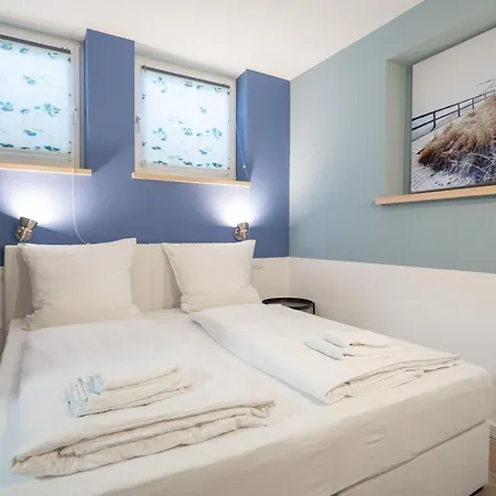 Luxus Fairschlafen Am Hafen Mit Sauna Und Bbq Neustadt in Holstein